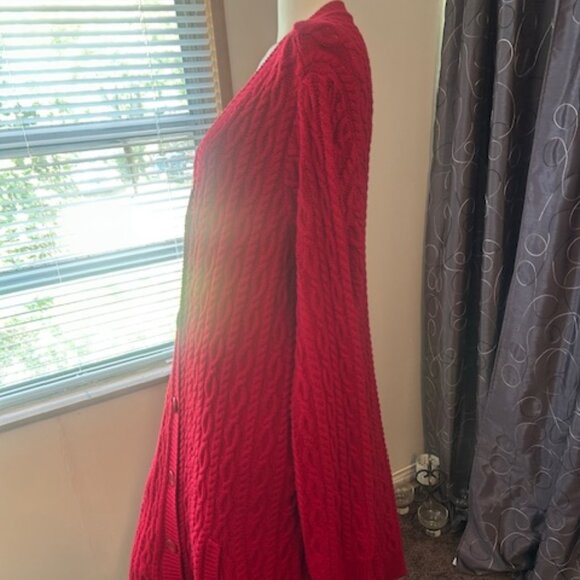 Denim & Co Red cable knit button front V-neck cardigan, size 3X - Picture 2 of 5